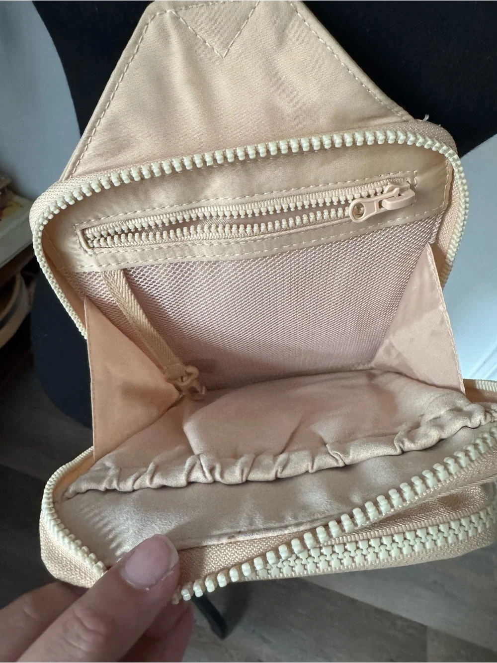 BEIS The Sport Sling in Beige